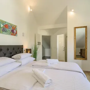 Vila White Bed and breakfast Trogir