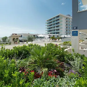Apartment Kamelija